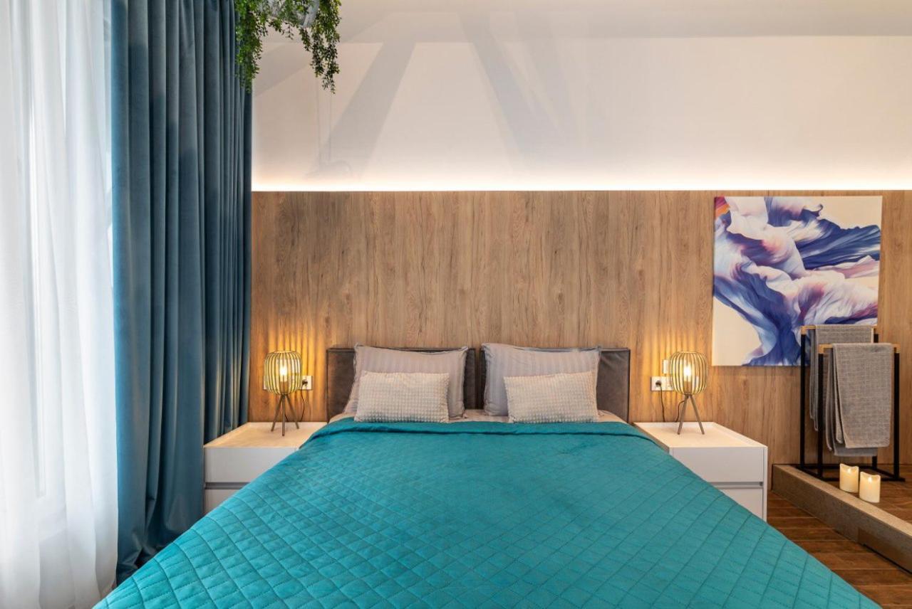 Stylish 1 Bedroom Studio Near Most City Dnjepropetovsk Buitenkant foto