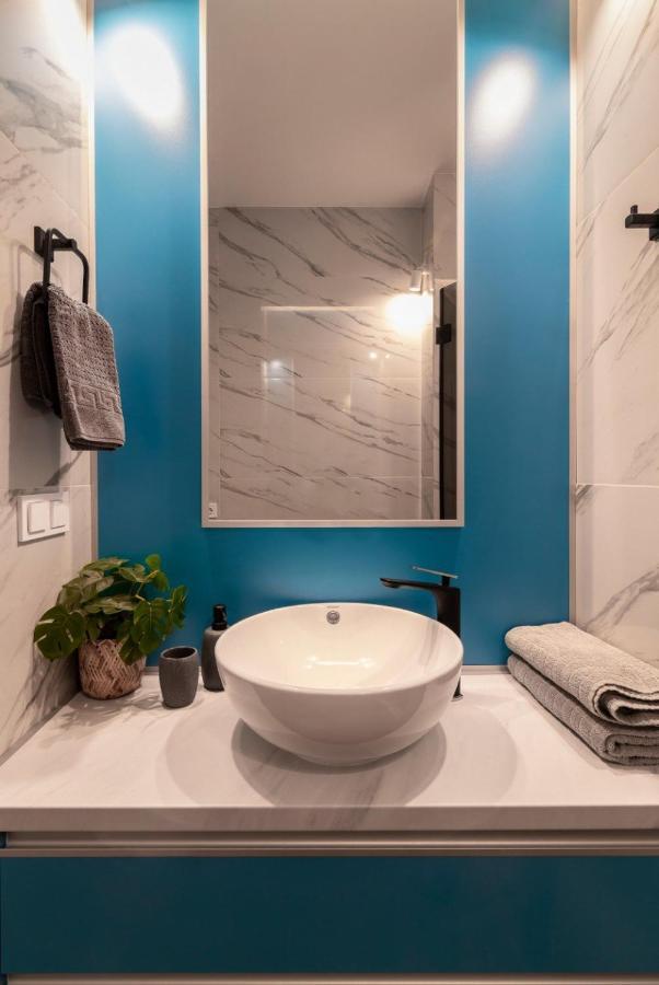 Stylish 1 Bedroom Studio Near Most City Dnjepropetovsk Buitenkant foto